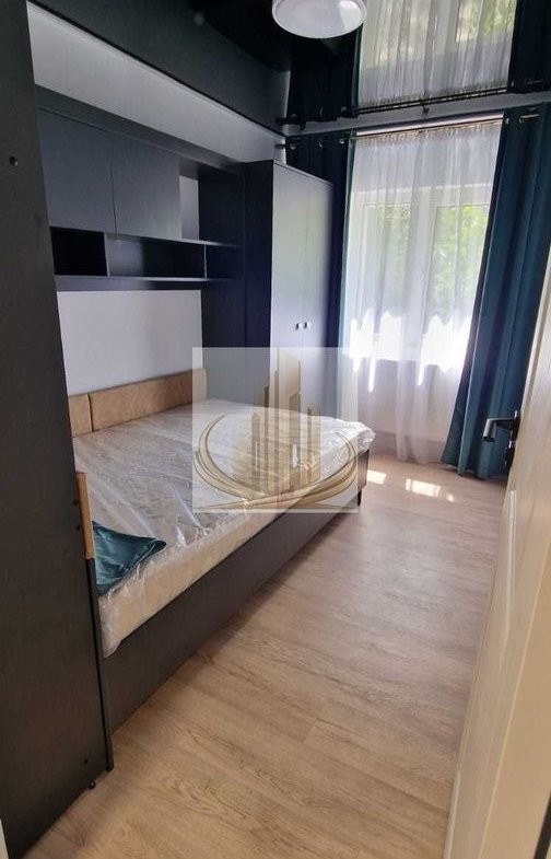 Apartament 3 camere Parter Lipovei 68mp
