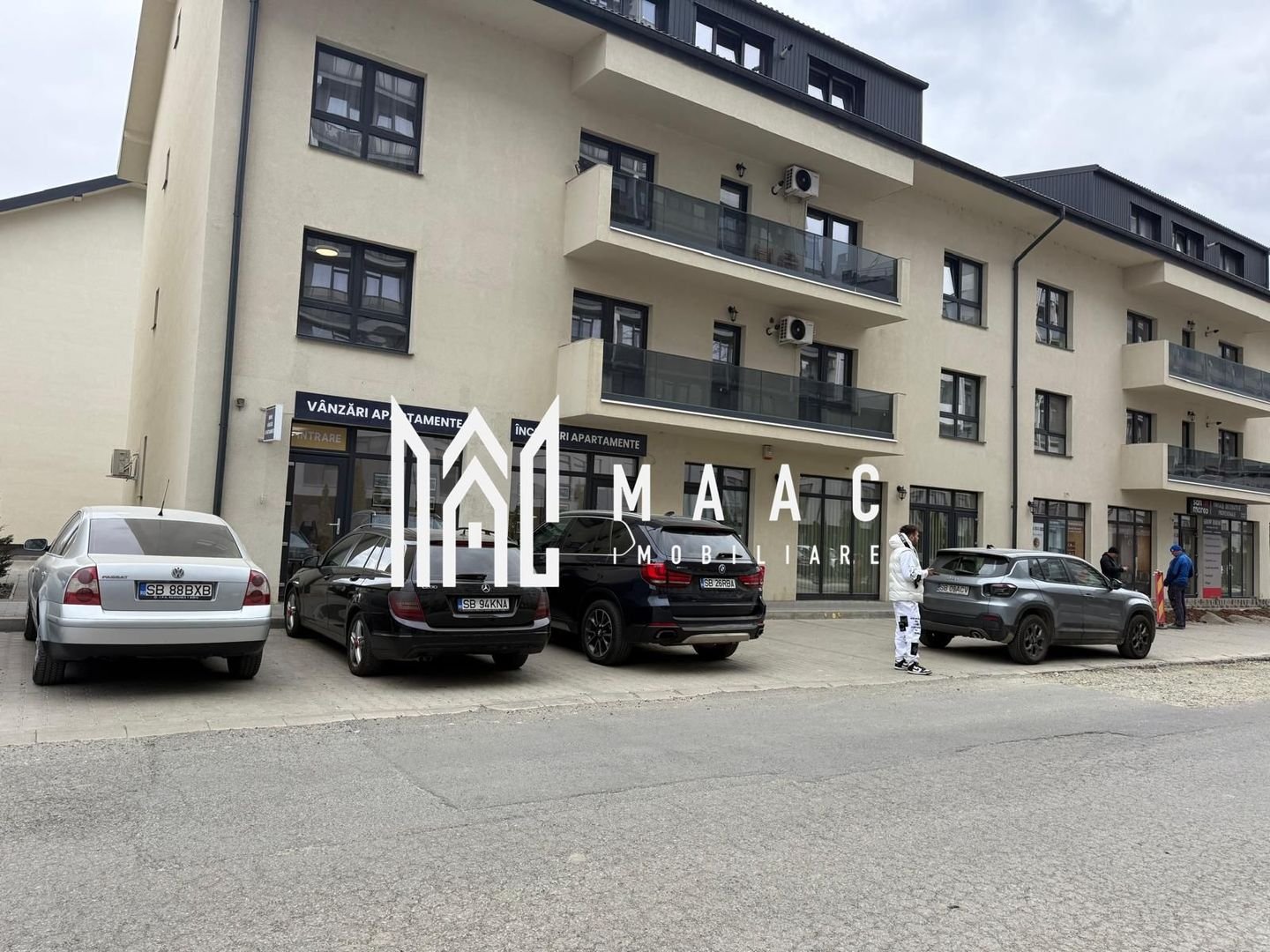 anBn-4327 Spațiu Comercial | 76 MP | 4 Parcări | Doamna Stanca | Vad Excelent