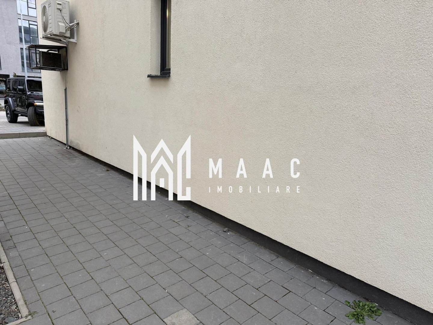 anBn-4330 Spațiu Comercial | 76 MP | 4 Parcări | Doamna Stanca | Vad Excelent
