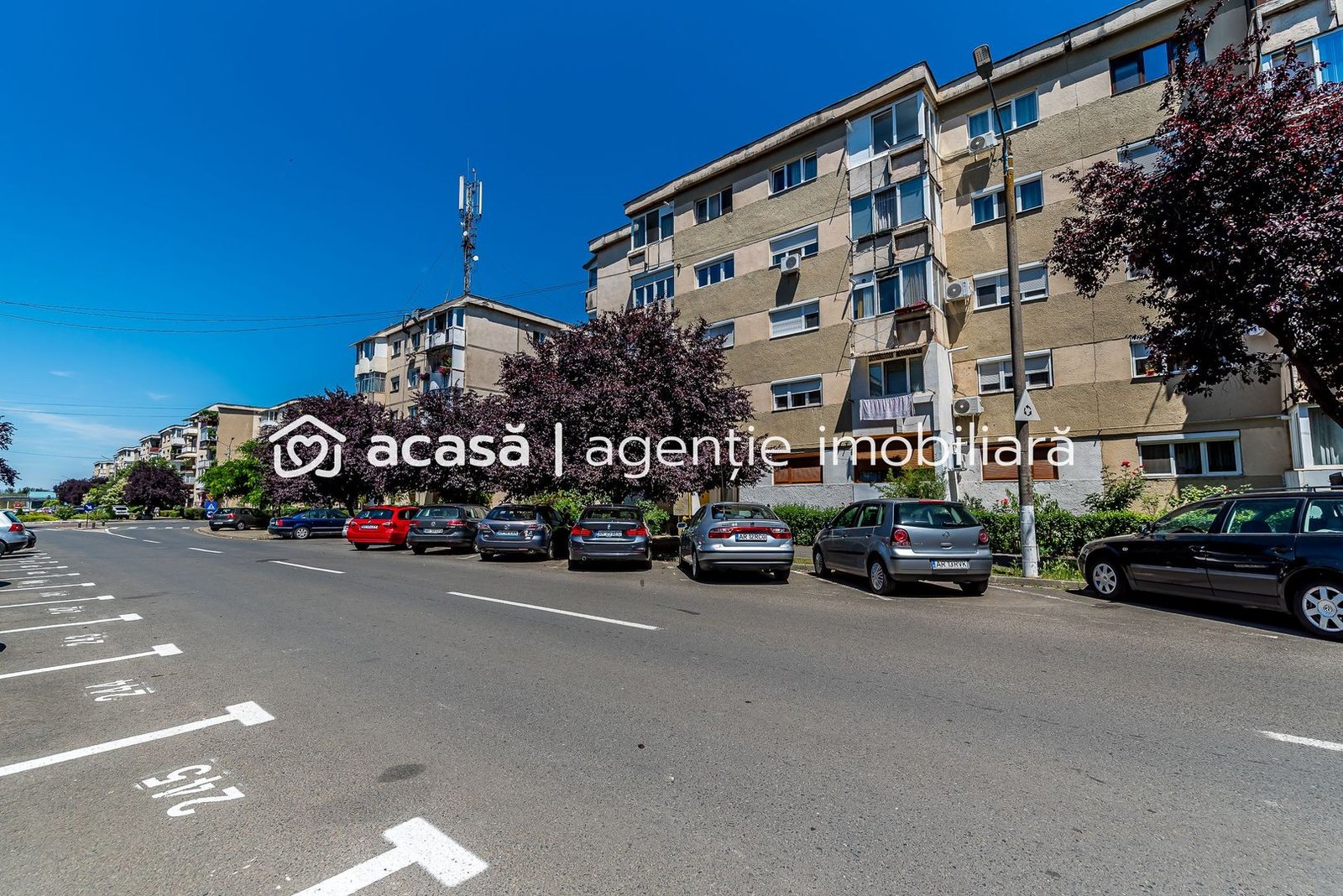 anBn-4338 Ap 2 camere decomandat, renovat, 2 balcoane. Cartier Alfa Arad