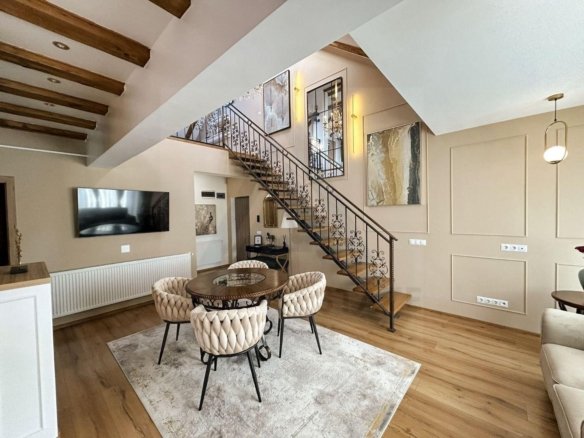 Penthouse lux 122 mp utili 4 camere 3 bai etaj 2 in Arhitectilor