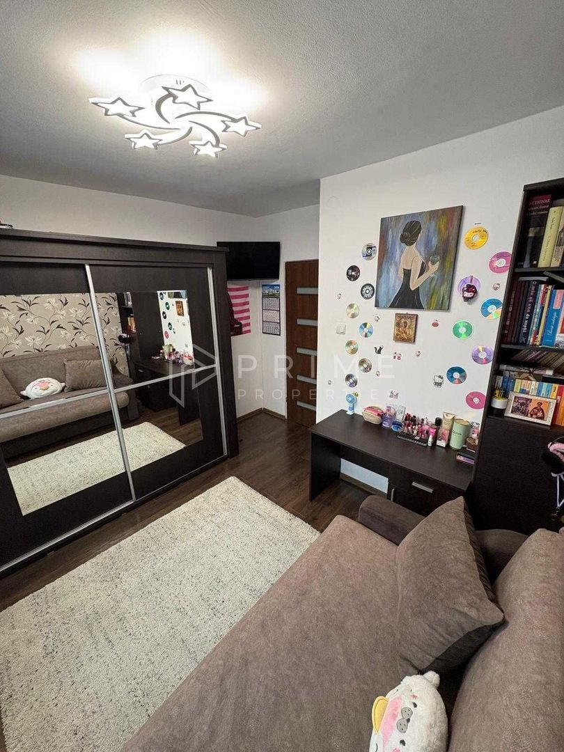 Apartament cu 3 camere, decomandat – Zona Fortuna