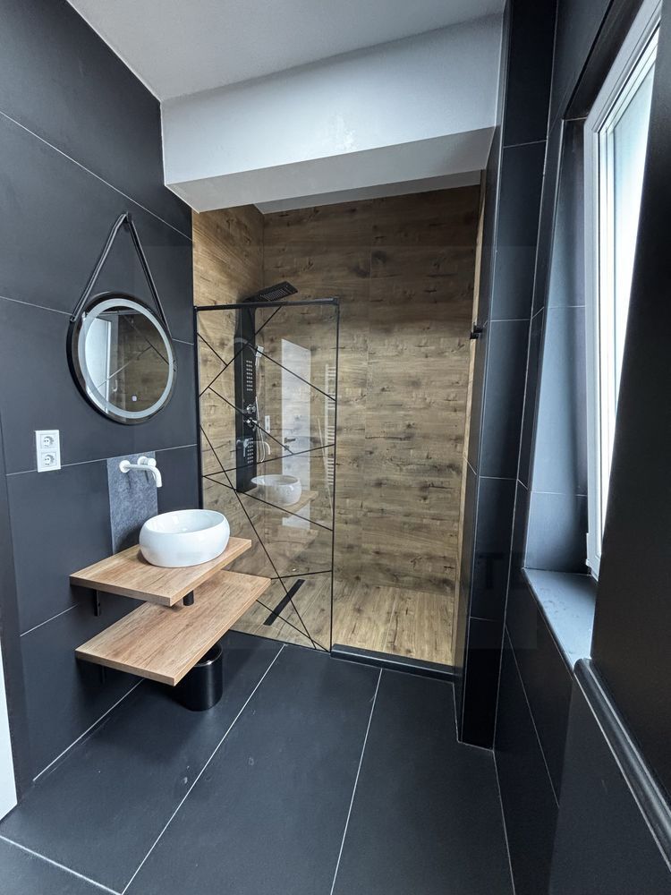 Apartament premium 3 camere  prima închiriere terasă zona Rahovei