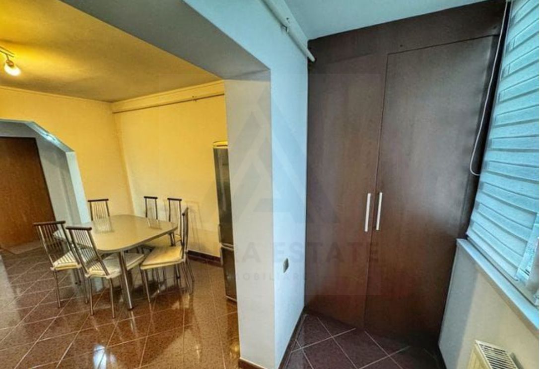 Apartament  2 camere 2 balcoane amenajate si pivnita etaj 1 Strand