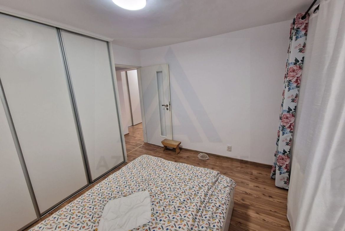 Apartament 3 camere 2 bai 66mp + pivnita Terezian