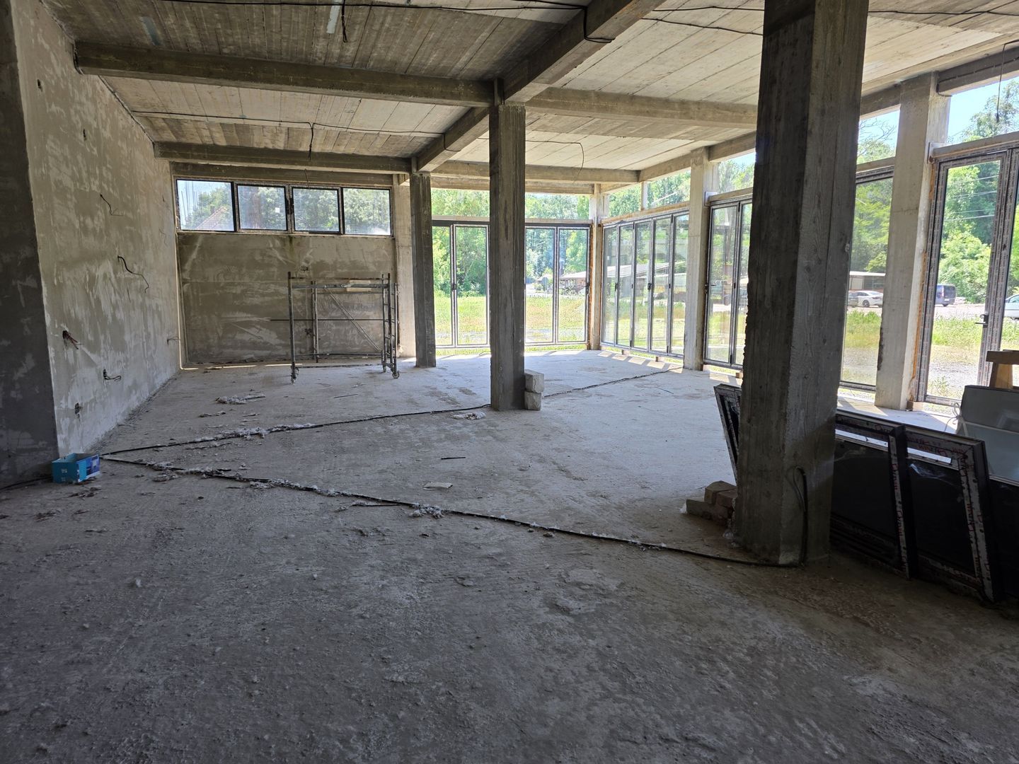 OPORTUNITATE DE INVESTIȚIE STRATEGICĂ – Clădire Mixtă 800 mp lângă Baza NATO