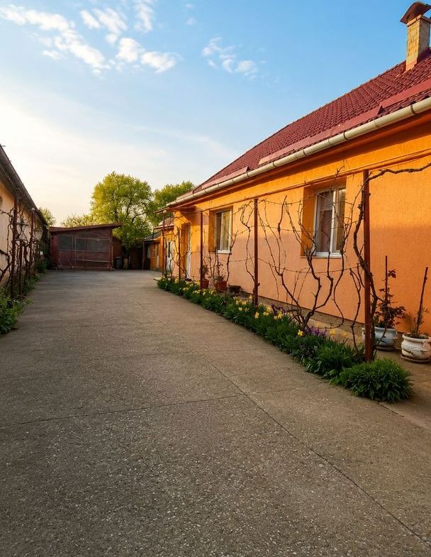 Casă individuală, teren generos de 1.348mp, poziție centrală, Giarmata