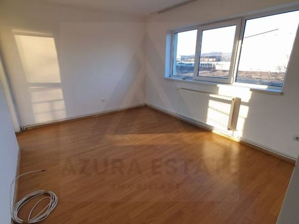 Apartament 3 camere decomandat etaj 1 66 mp balcon 8 mp Trei Stejari