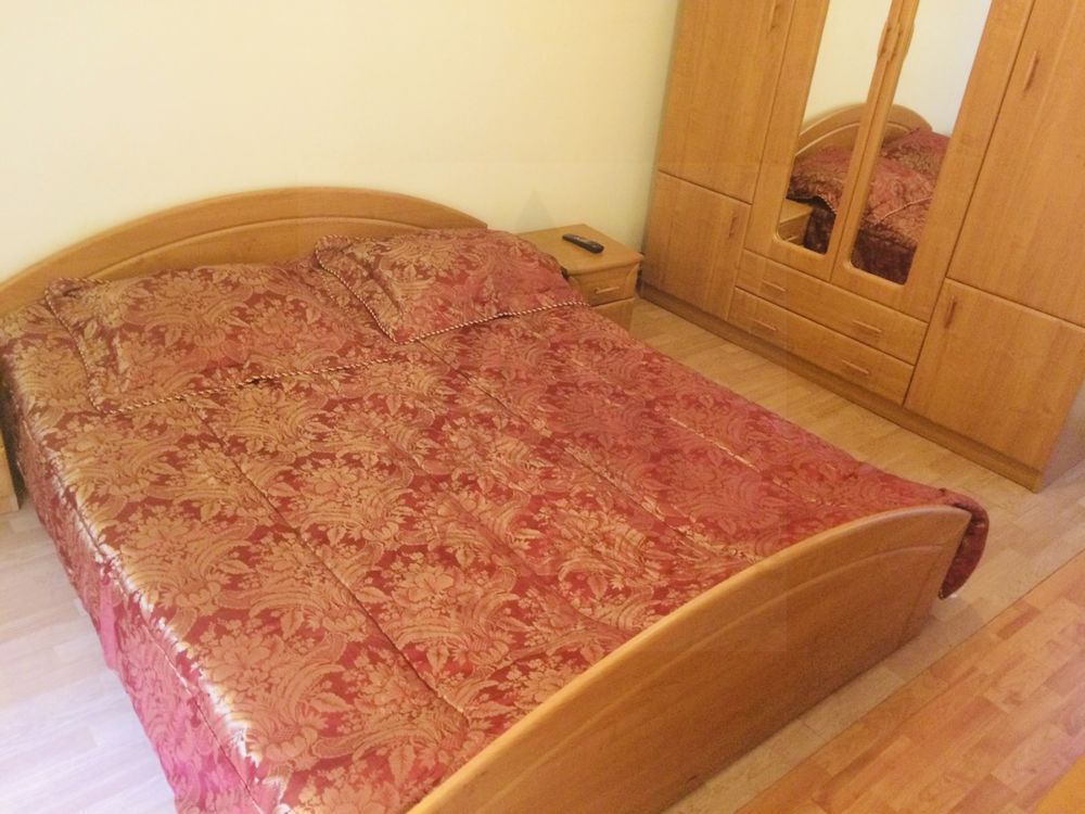 Apartament 3 camere 2 dormitoare 72 mp etaj 2 balcoane zona Terezian