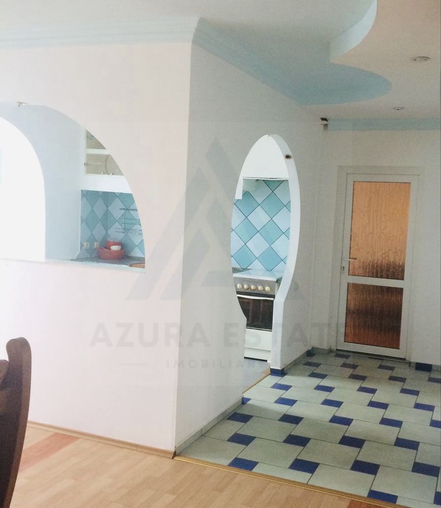 Apartament 3 camere 2 dormitoare 72 mp etaj 2 balcoane zona Terezian