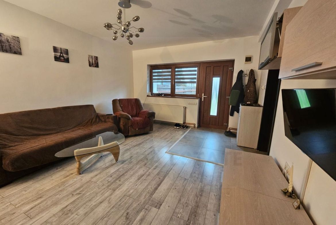Apartament 3 camere la vilă 67 mp curte privată 147mp terasă acoperită