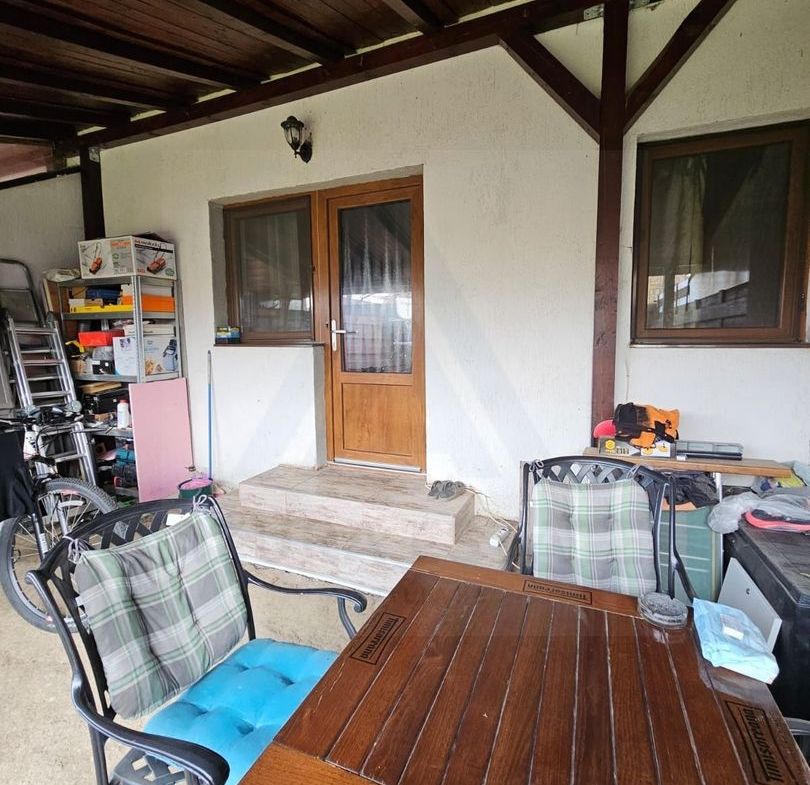 Apartament 3 camere la vilă 67 mp curte privată 147mp terasă acoperită