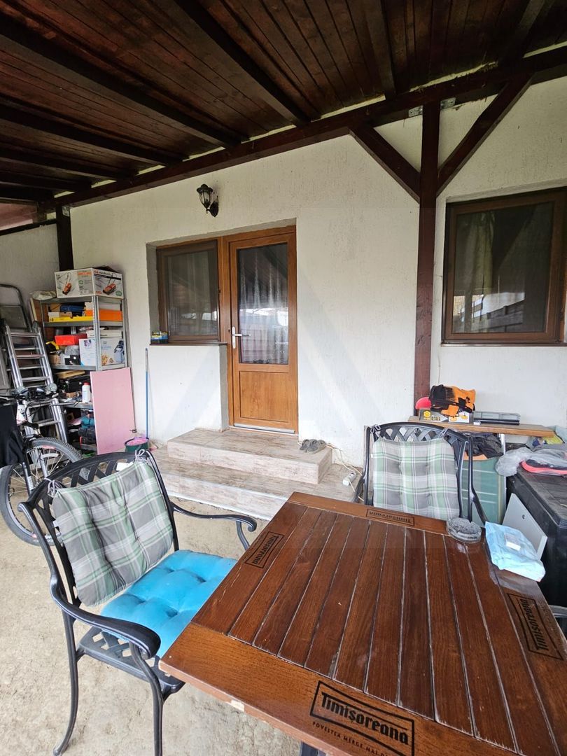 Apartament 3 camere la vilă 67 mp curte privată 147mp terasă acoperită