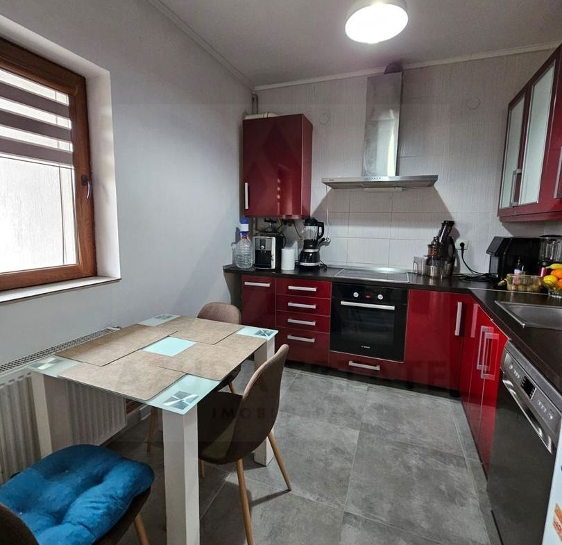 Apartament 3 camere la vilă 67 mp curte privată 147mp terasă acoperită