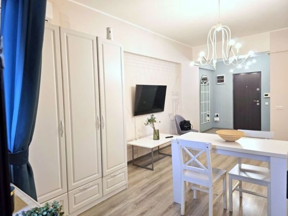 De vanzare apartament cu o camera etaj 8, Italian Residence, 69.000 euro