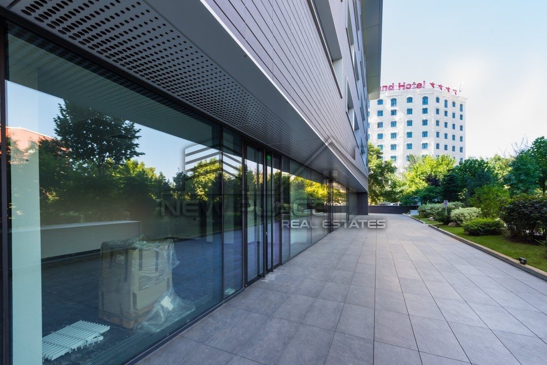 Cortina Residence | Spatiu comercial/birou | 750 Eur + TVA | LUX