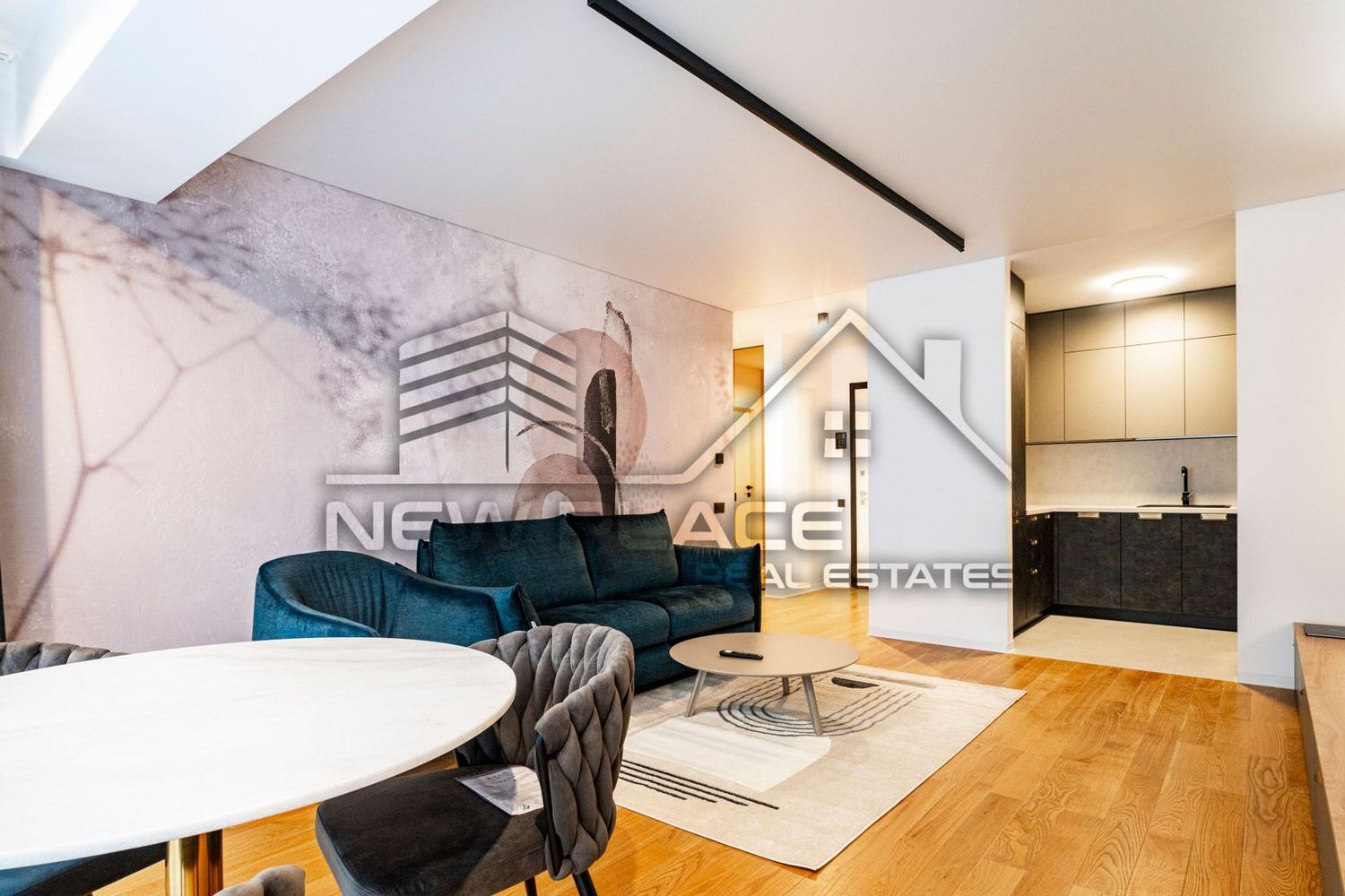 Yacht KID | Apt exclusivist | 261,000+TVA | Bucatarie inchisa | LUX