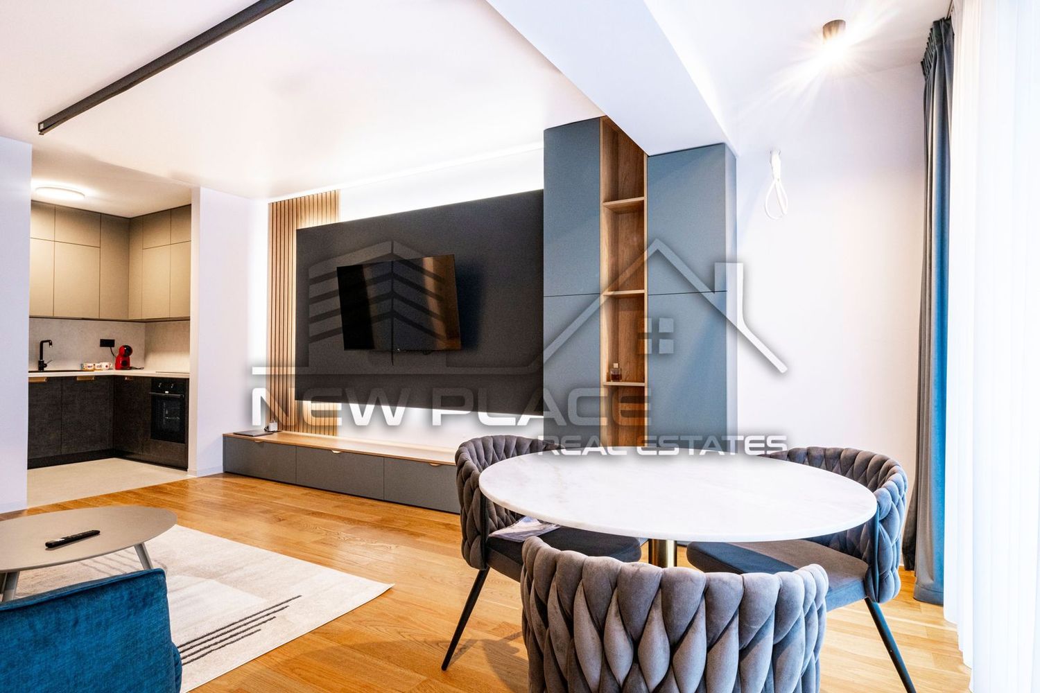 Yacht KID | Apt exclusivist | 261,000+TVA | Bucatarie inchisa | LUX