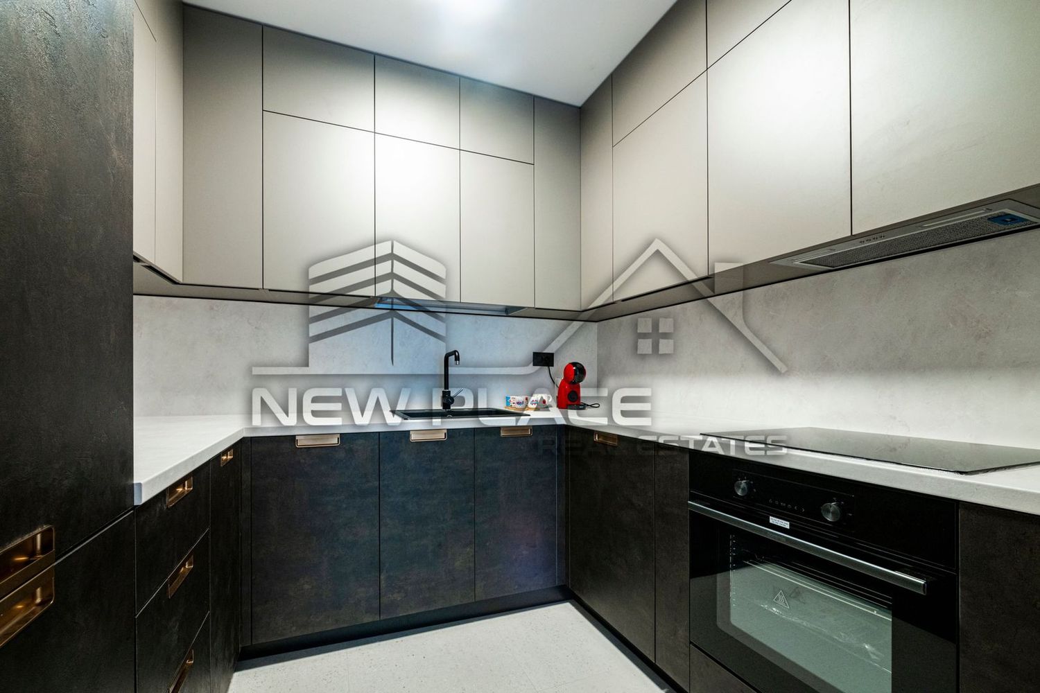 Yacht KID | Apt exclusivist | 261,000+TVA | Bucatarie inchisa | LUX