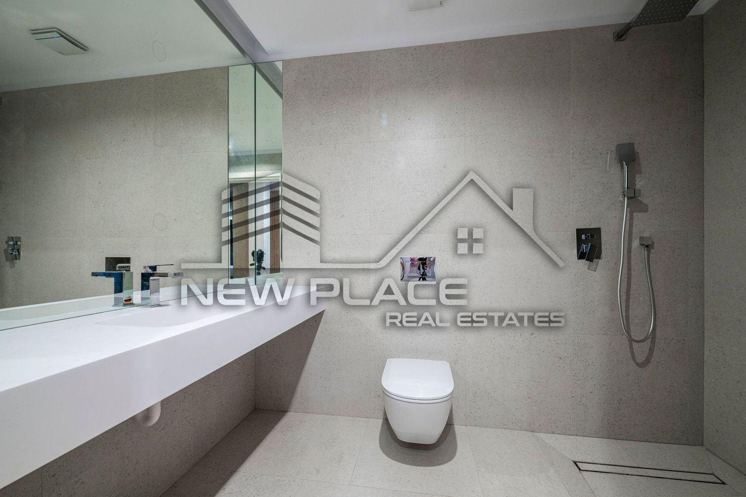 Yacht KID | Apt exclusivist | 261,000+TVA | Bucatarie inchisa | LUX