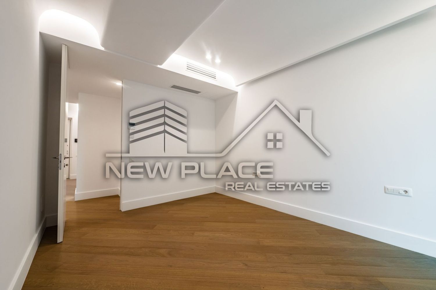 anBn-6913 IANCU NICOLAE| Apt exclusivist | 378,510+TVA | Terasa 23.5 | Ultra Lux