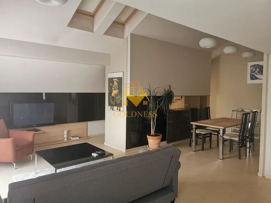 Penthouse, 3 camere, modern, parcare Manastur zona Campului, Mehedinti