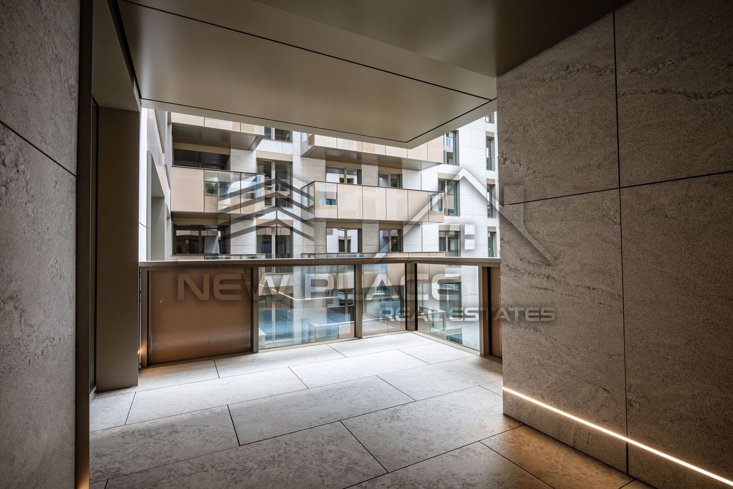 anBn-6930 IANCU NICOLAE|Apt exclusivist| 300,390+TVA | Terasa 11.9 | 2 bai | Lux