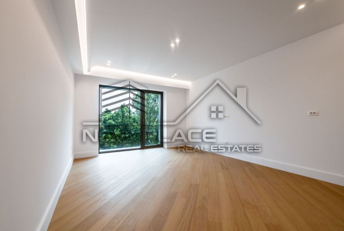 IANCU NICOLAE | Apartament exclusivist | 218,550 + TVA | Ultra Lux