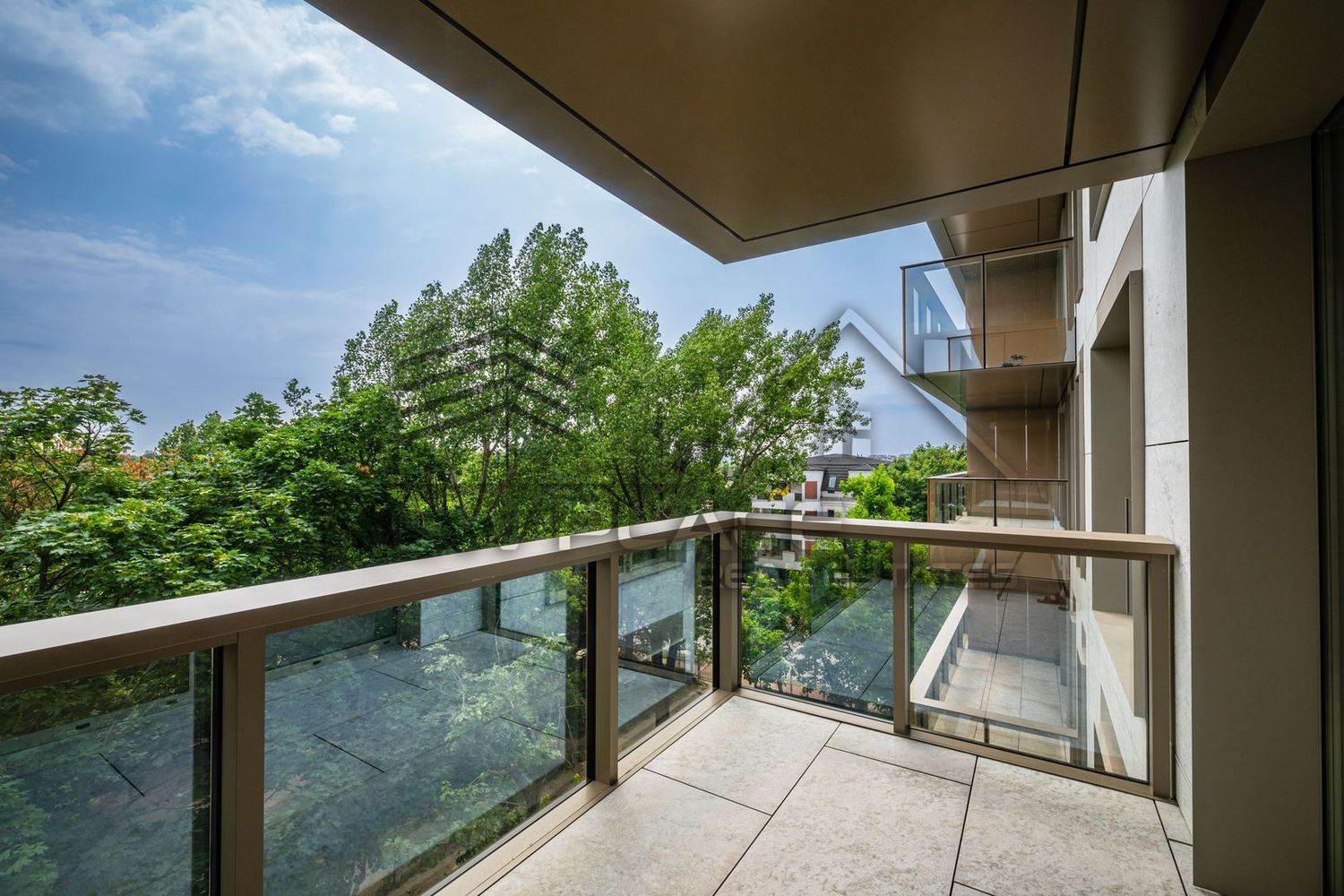 anBn-6972 IANCU NICOLAE | Apartament exclusivist | 218,550 + TVA | Ultra Lux