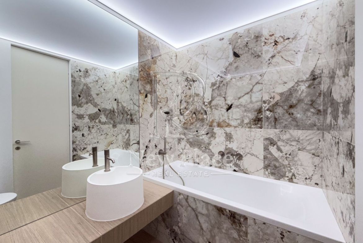 [VIDEO] CORTINA 126 | Apartament exclusivist | Terasa 24 mp | View liber | LUX