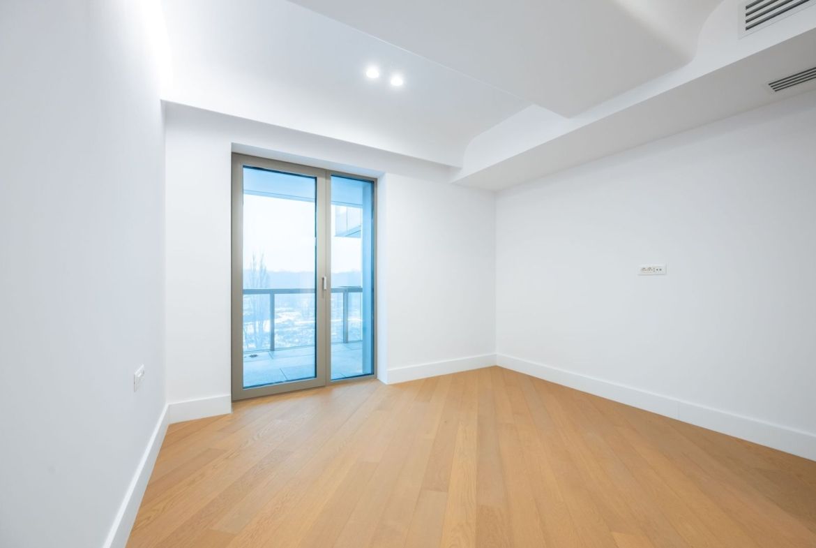 CORTINA 126 | Apartament exclusivist | Vedere dubla | 2,900 Eur/mpc | LUX