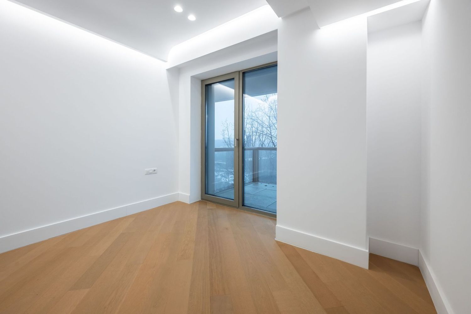 CORTINA 126 | Apartament exclusivist | Vedere libera | 2,900 Eur/mpc | LUX