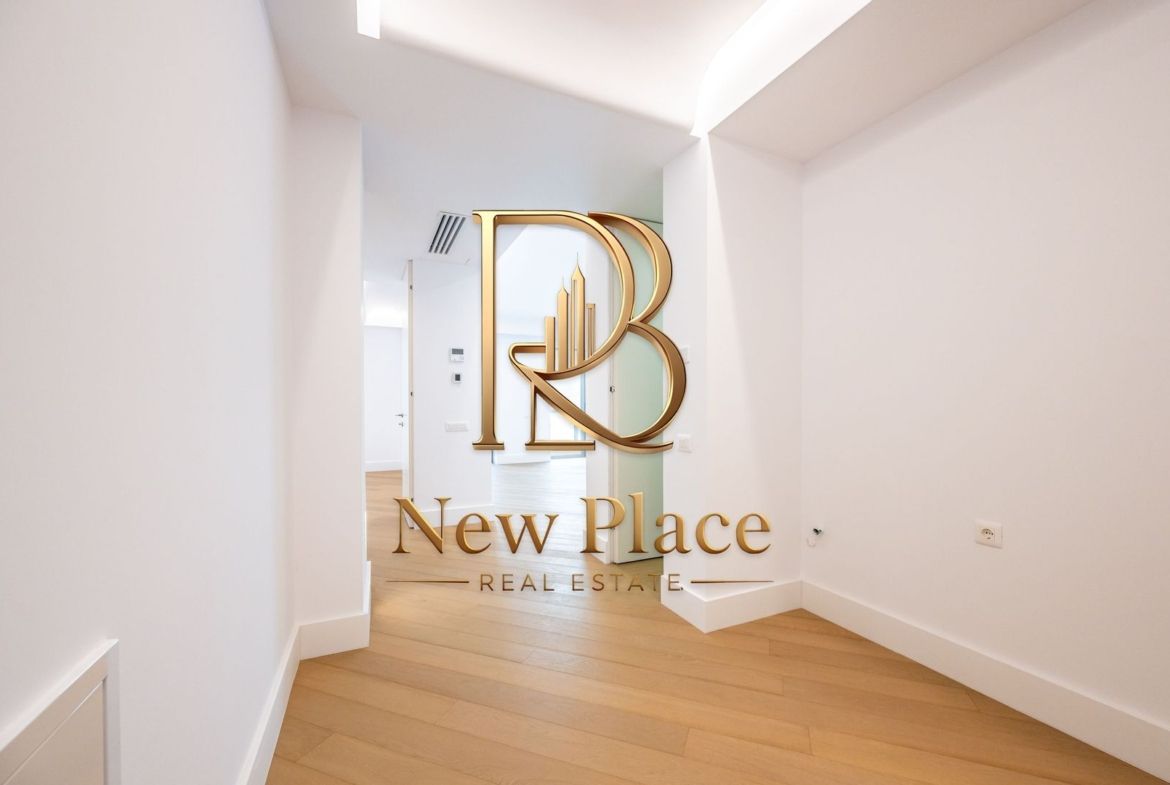 IANCU NICOLAE | Ultra Lux | Oportunitate | 2,500 Eur/mpc | Terasa de 23.5 mp