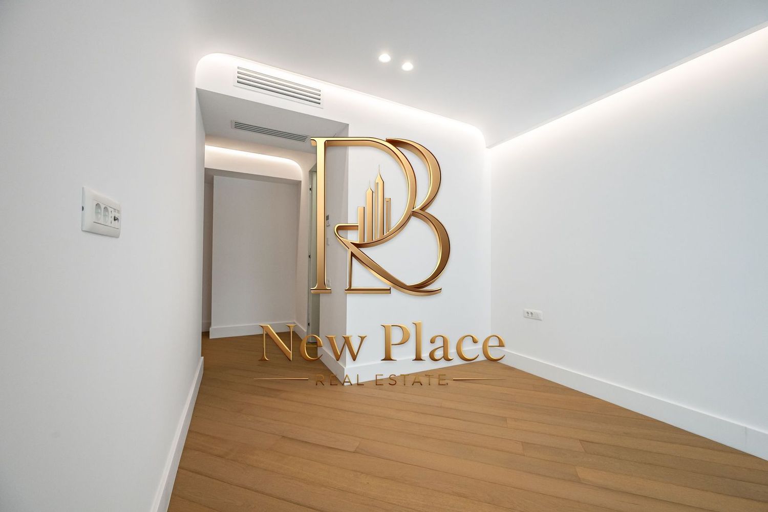 IANCU NICOLAE | Ultra Lux | Oportunitate | 2,500 Eur/mpc | Terasa de 23.5 mp