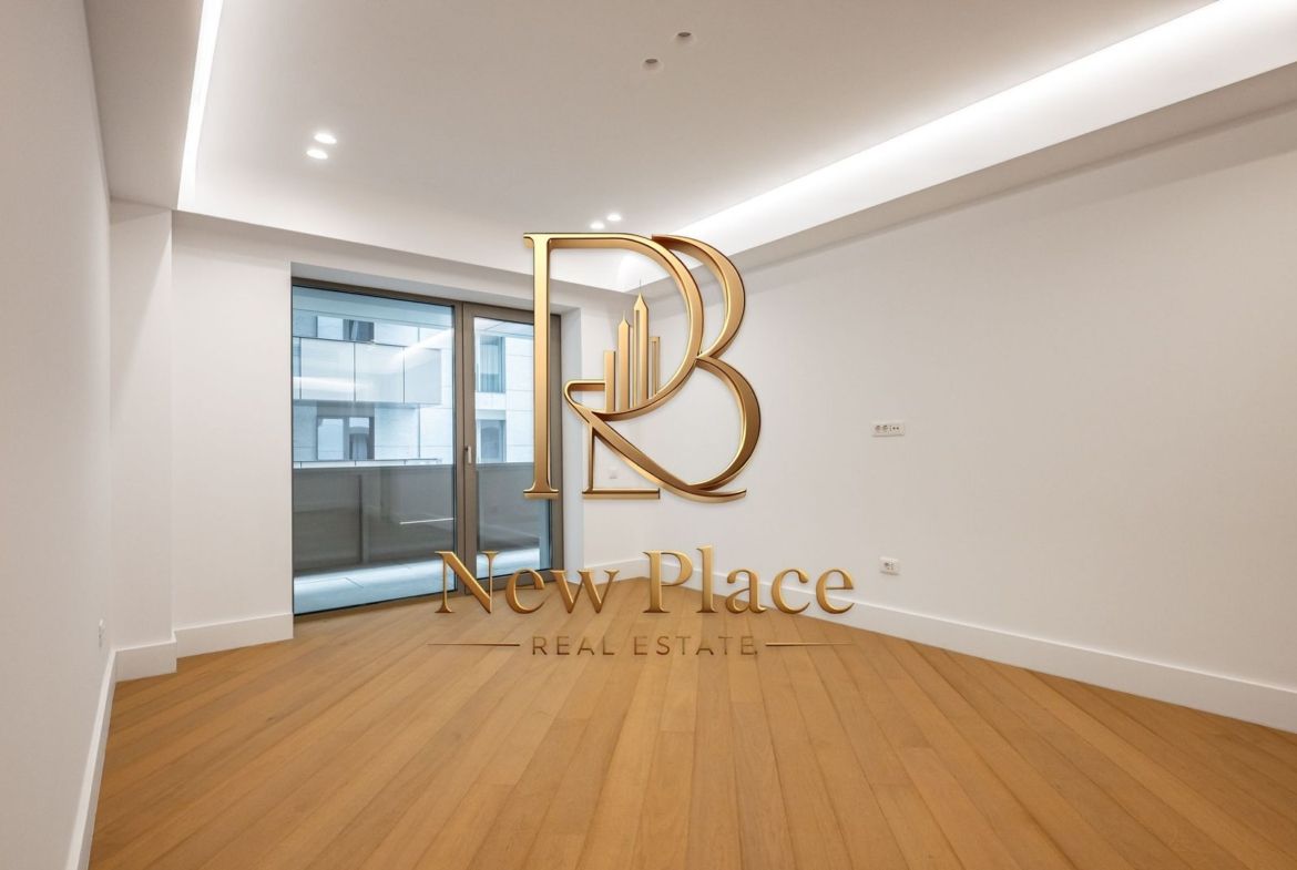 CORTINA 126 | Ultra Lux | Exclusivitate | 2,500 Eur/mpc | Terasa de 13 mp