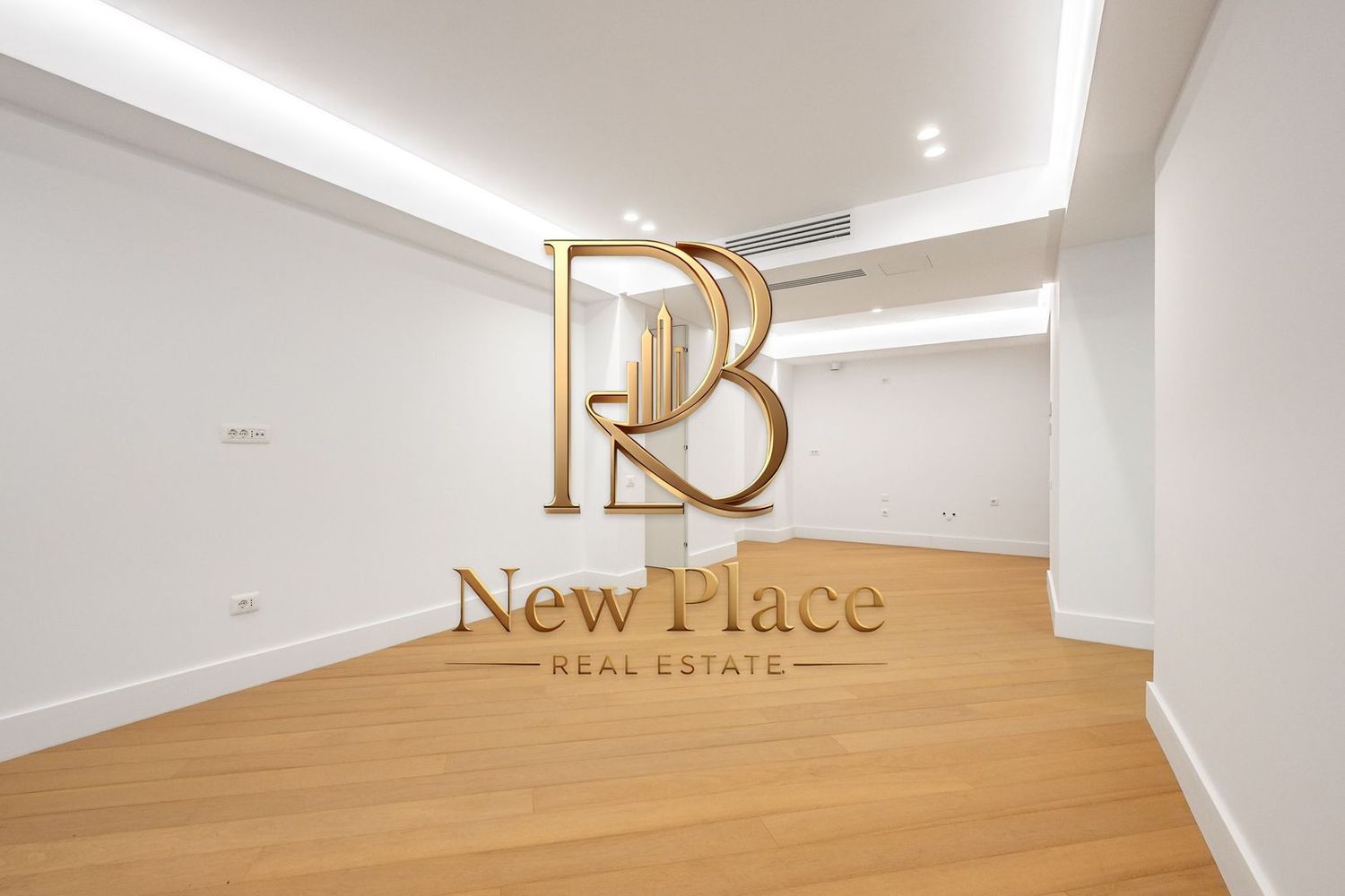 anBn-7322 CORTINA 126 | Ultra Lux | Exclusivitate | 2,500 Eur/mpc | Terasa de 13 mp