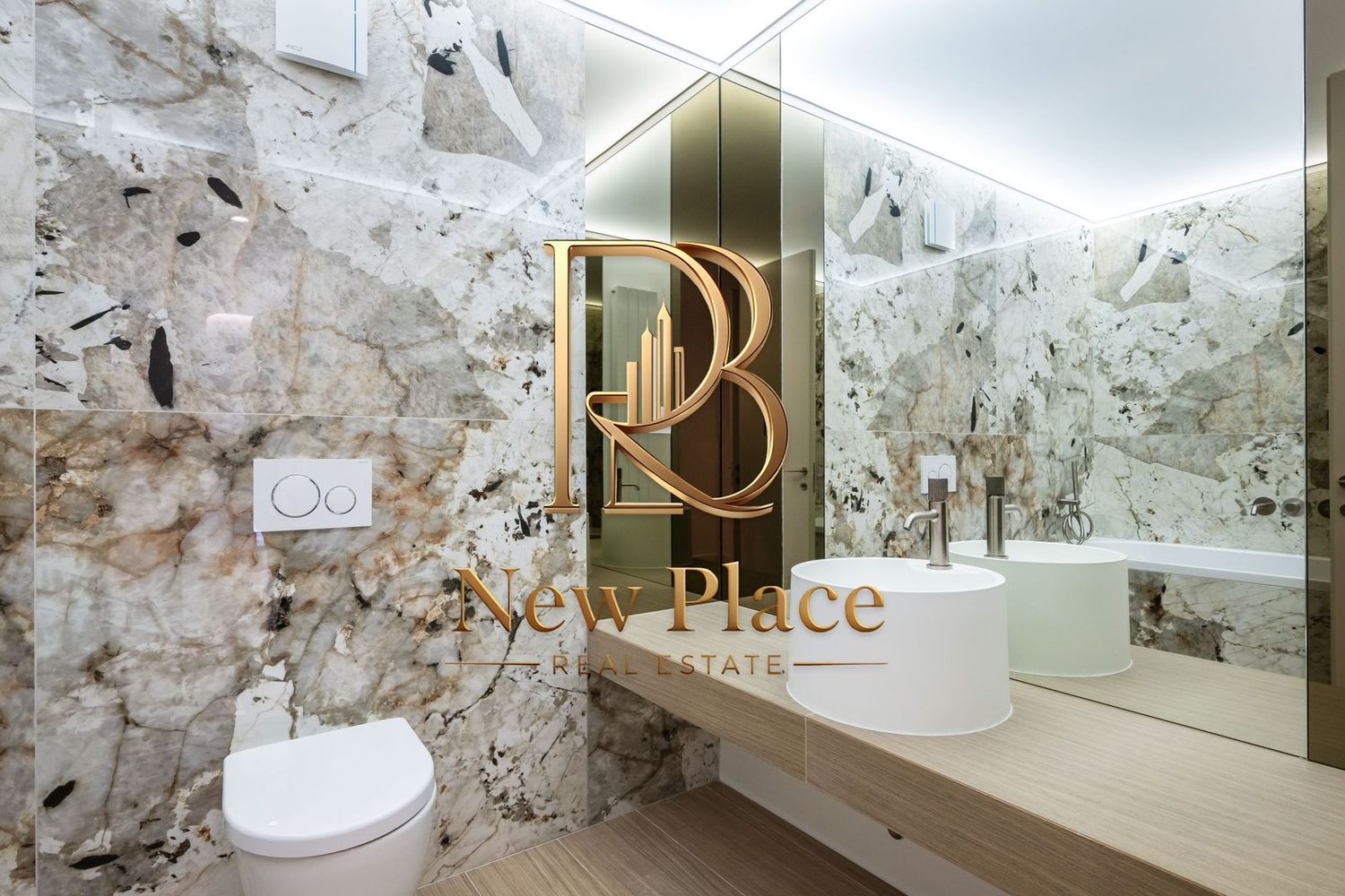anBn-7339 IANCU NICOLAE | 2,500 Eur/mpc | Ultra Lux | Terasa de 25.3 mp