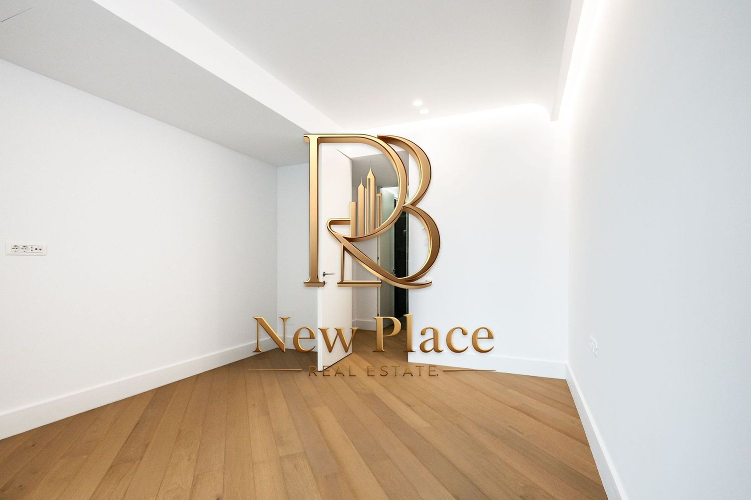 anBn-7343 IANCU NICOLAE | 2,500 Eur/mpc | Ultra Lux | Terasa de 25.3 mp