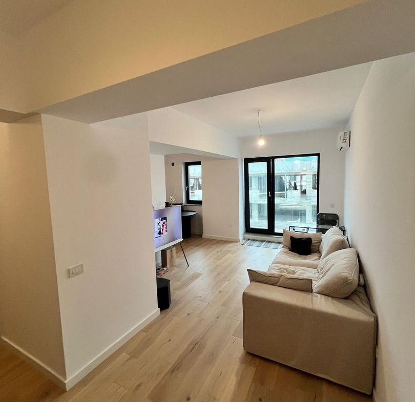 Rond OMV Pipera | Apt semi-mobilat | Terasa de 12 mp | View liber | LUX