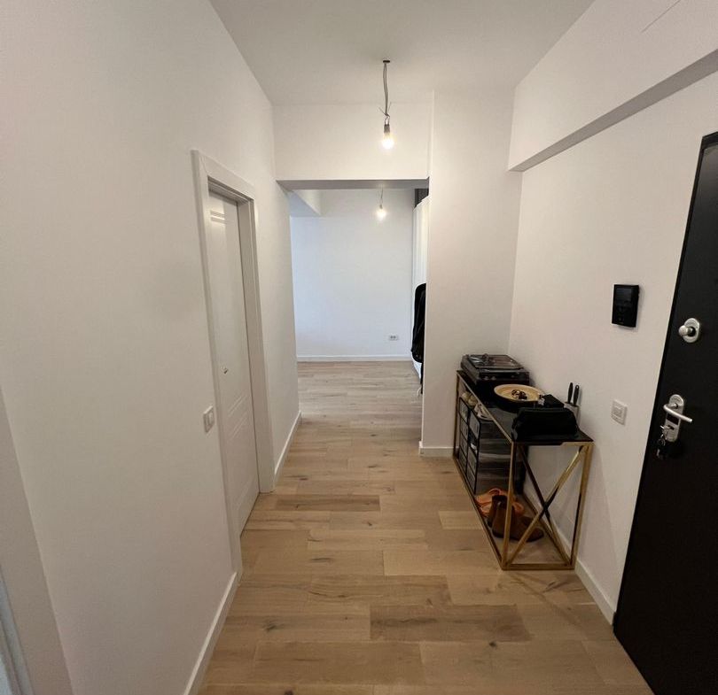 Rond OMV Pipera | Apt semi-mobilat | Terasa de 12 mp | View liber | LUX