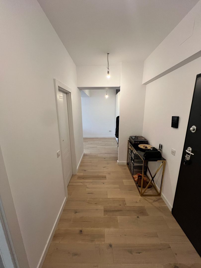 Rond OMV Pipera | Apt semi-mobilat | Terasa de 12 mp | View liber | LUX