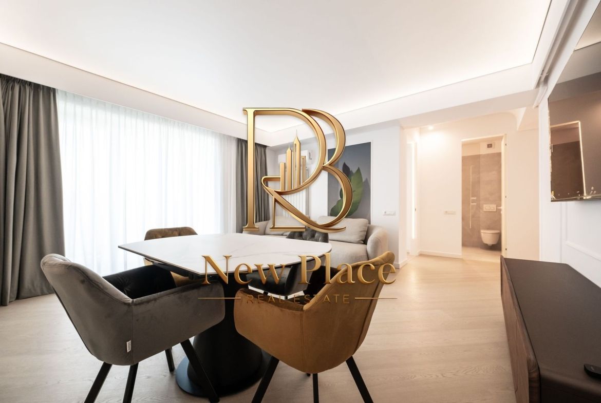 [VIDEO] CORTINA NORTH | 1,150 Eur + TVA | Mobila Rovere | View liber | LUX