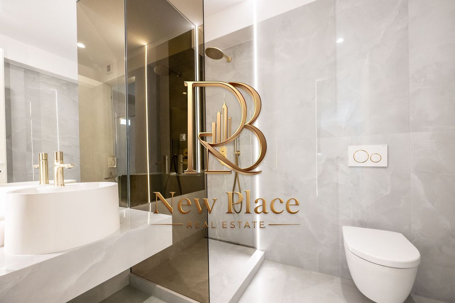[VIDEO] CORTINA NORTH | 1,150 Eur + TVA | Mobila Rovere | View liber | LUX