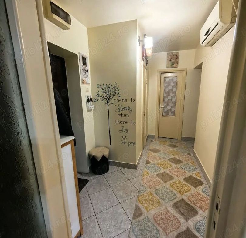 De  inchiriat apartament cu 2 camere zona Gării, Universitate, 380 E