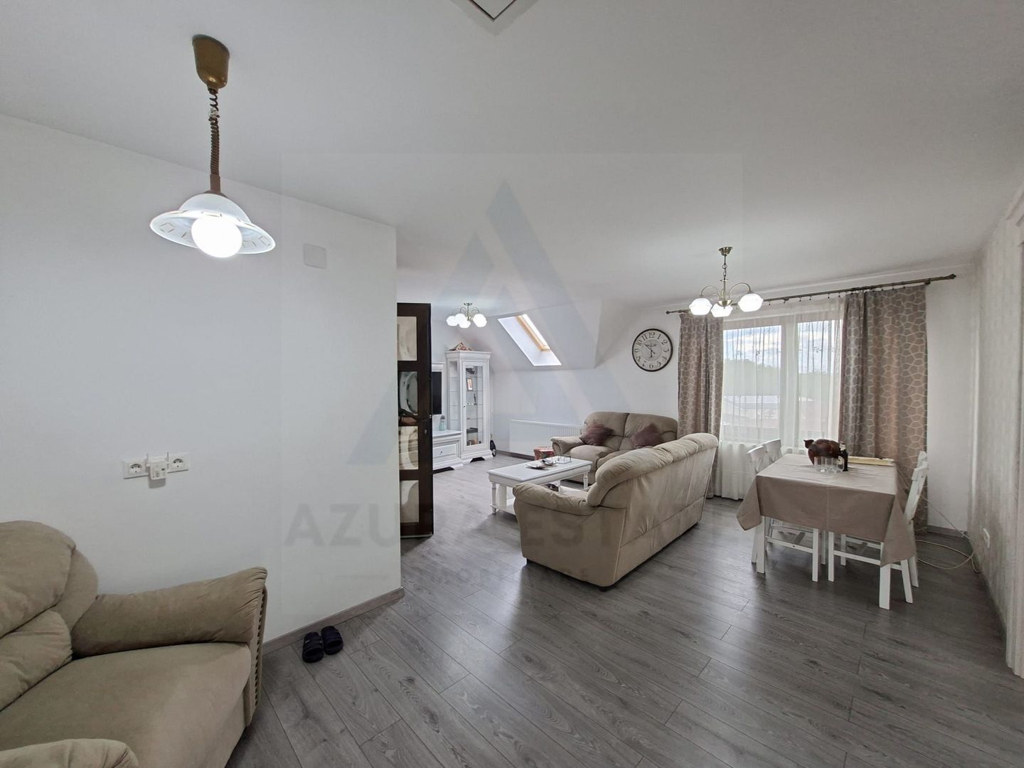 Casa individuala 149 mp utili S+P+M cu pivnita si pod in Selimbar