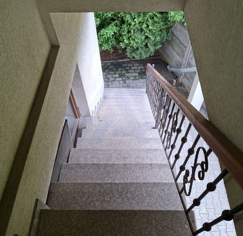 Casa individuala 149 mp utili S+P+M cu pivnita si pod in Selimbar