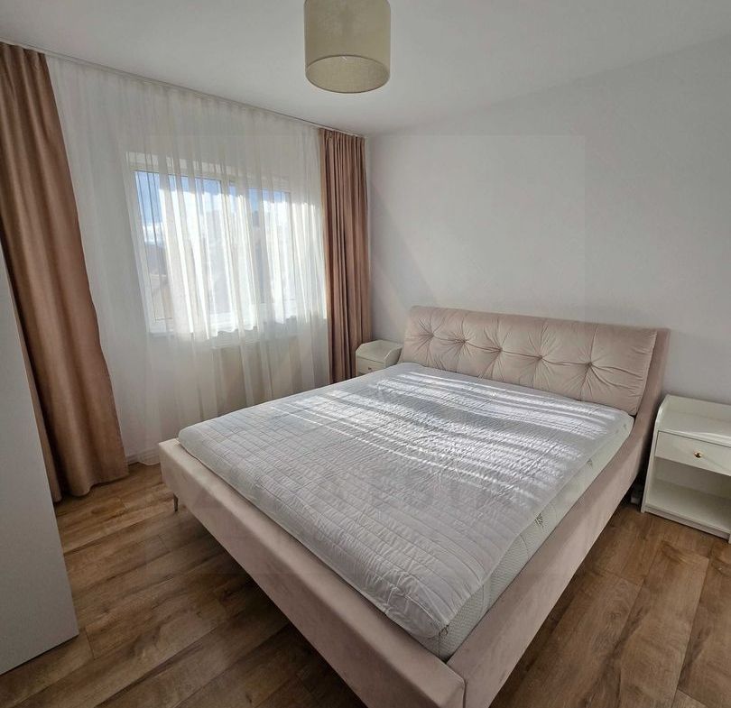 Apartament premium 2 camere 54 mp utili are balcon zona Calea Dumbravi