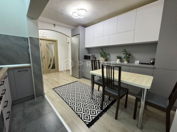 Apartament cu 3 camere, decomandat – Cartier Tudor- Mobilat și utilat