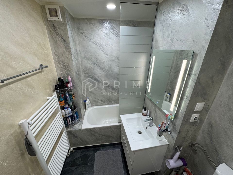 Apartament cu 3 camere, decomandat – Cartier Tudor- Mobilat și utilat