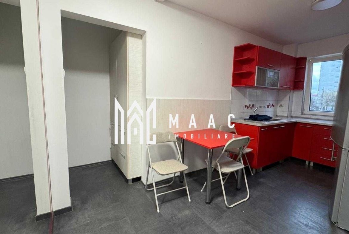 Apartament 3 camere | Etaj 1 | Balcon | Renovat | N. Iorga